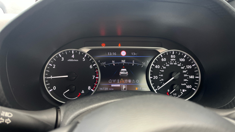 Nissan Juke 1.0 DiG-T 114 N-Connecta 5dr DCT Petrol Hatchback